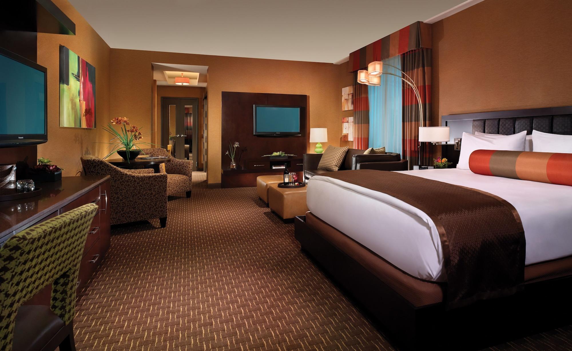 Golden Nugget Y Casino 4*
